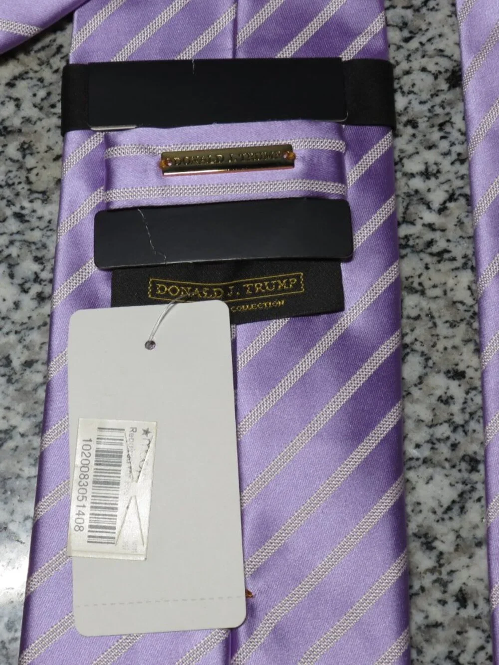 DONALD J TRUMP TIE New With Tags RARE